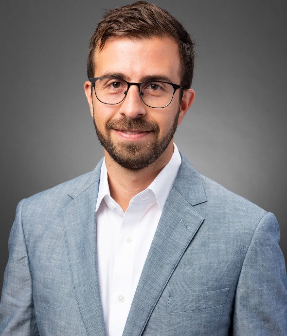 مصطفى الشمري